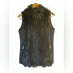 MontanaCo Faux Fur Women’s Full Zip Vest Quilted Brown Black Medium Western